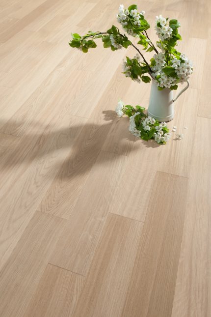 Woden Garnet Collection – 7mm Luxury Vinyl Plank Flooring